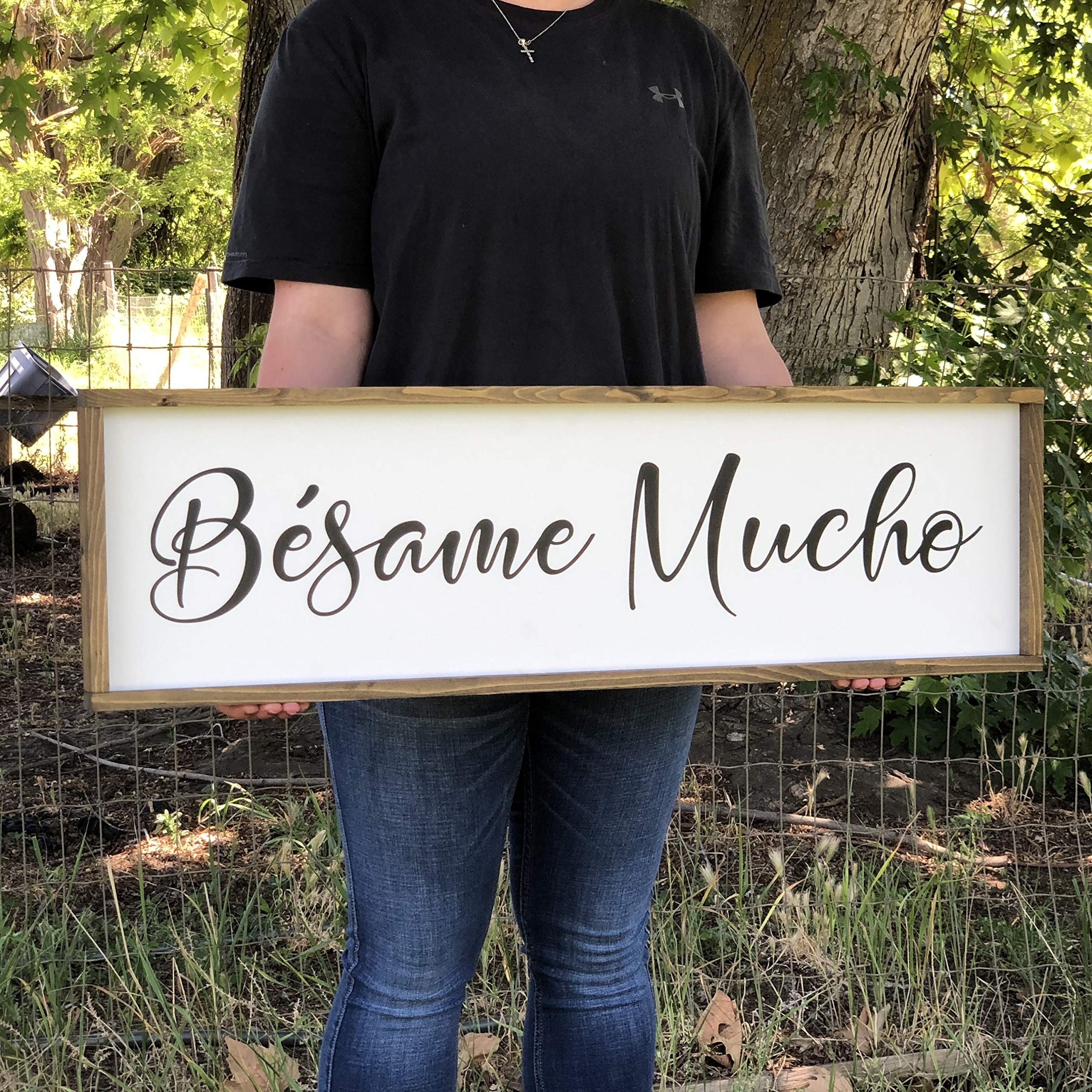 Amazon Besame Mucho Kiss Me A Lot Farmhouse Style Rustic Wood Sign In Spanish Language Sign Over The Bed Farmhouse Decor Couple Sign White 30x30cm Home Kitchen