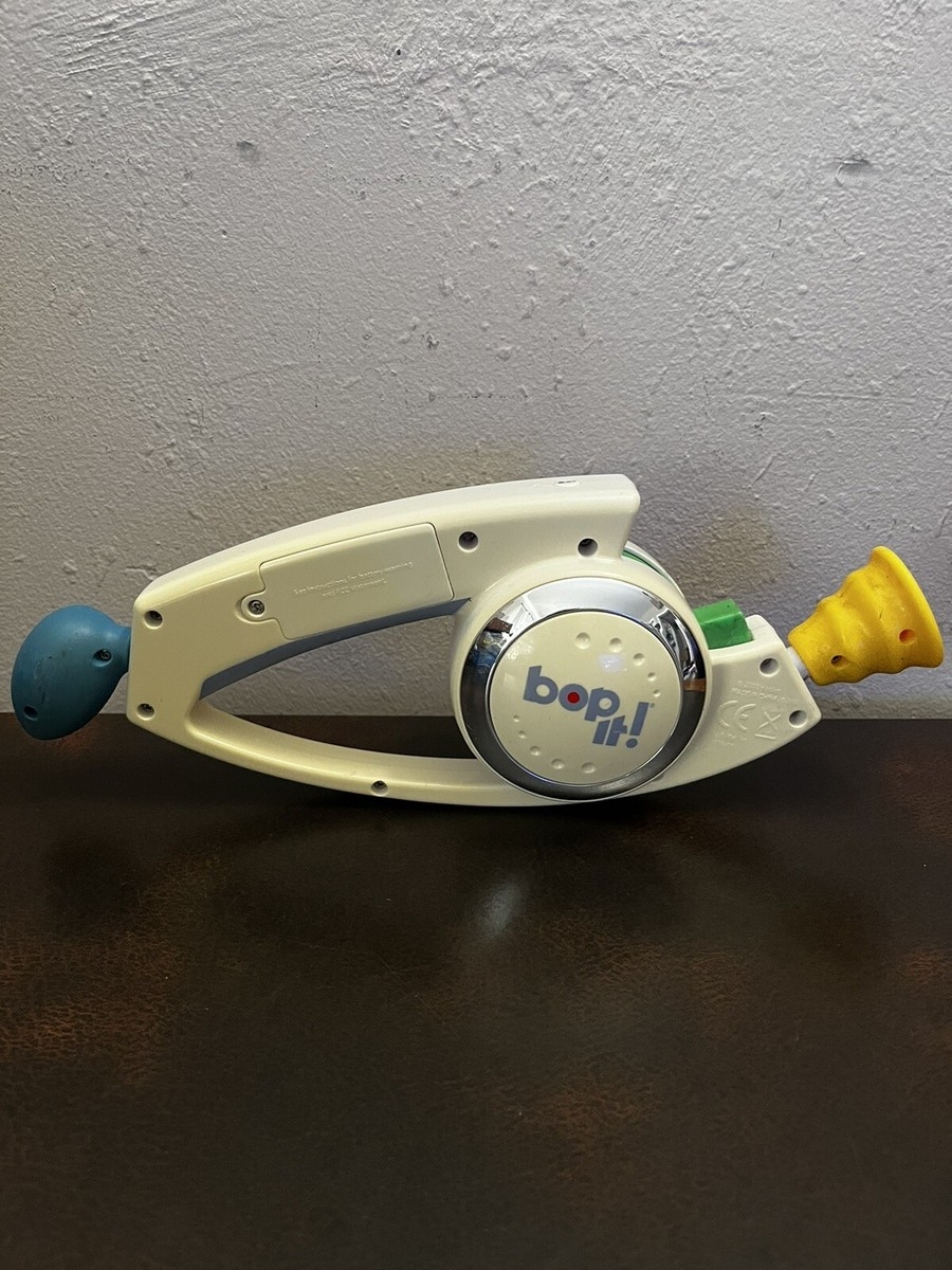 BOP IT Hasbro Toy 2008 Audio Prompts Pull Handles Toggle Switches Works Great EBay