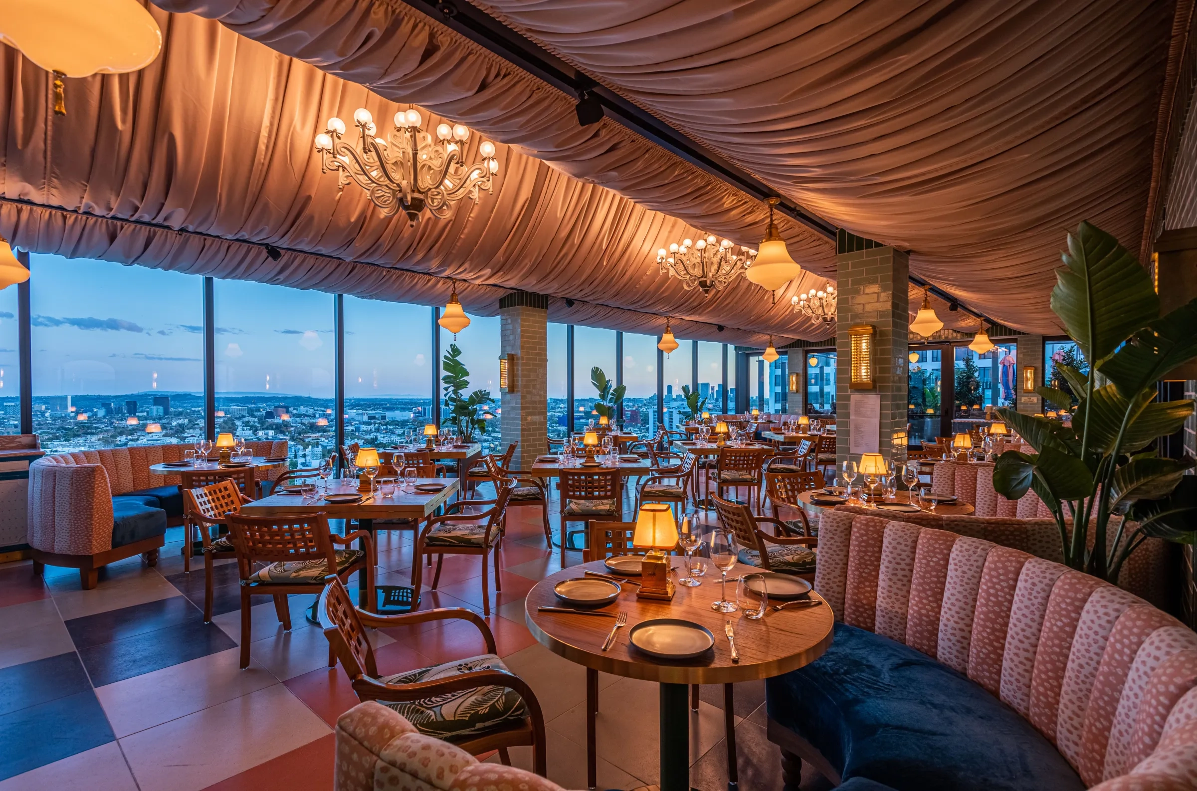 First Look Inside Wolfgang Puck s Pair Of New Restaurants At Pendry West Hollywood Eater LA