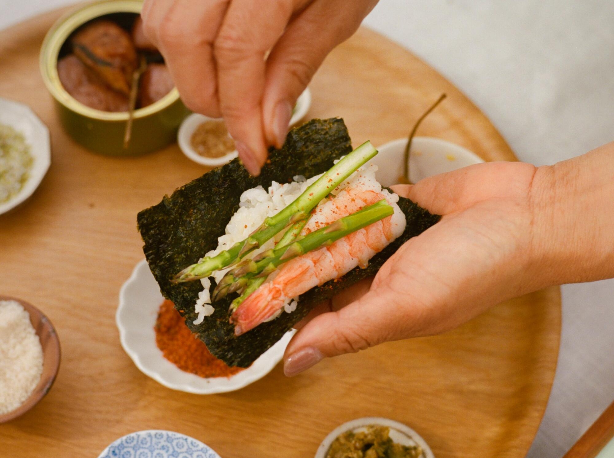 How To Make Easy Sushi At Home Throw A Hand Roll Party Los Angeles Times How To Make Easy Sushi At Home Throw A Hand Roll Party Los Angeles Times