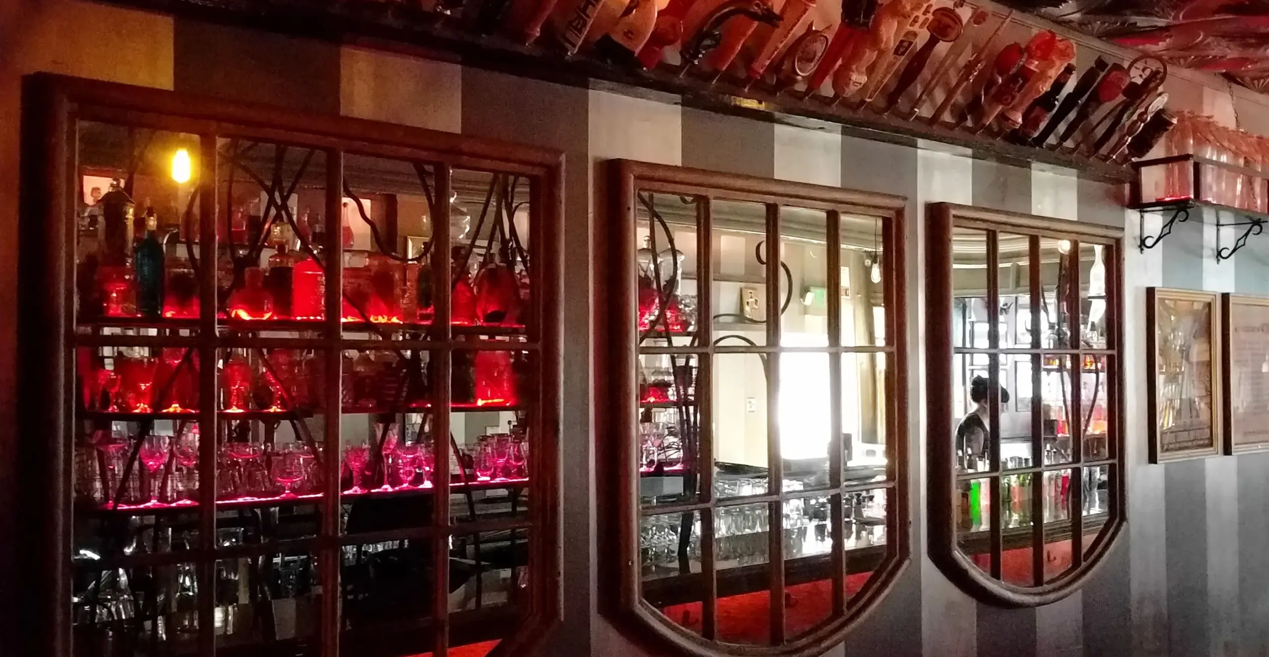 LA Bar Wants To Turn Into A Members Only Club For Vaccinated People Eater LA