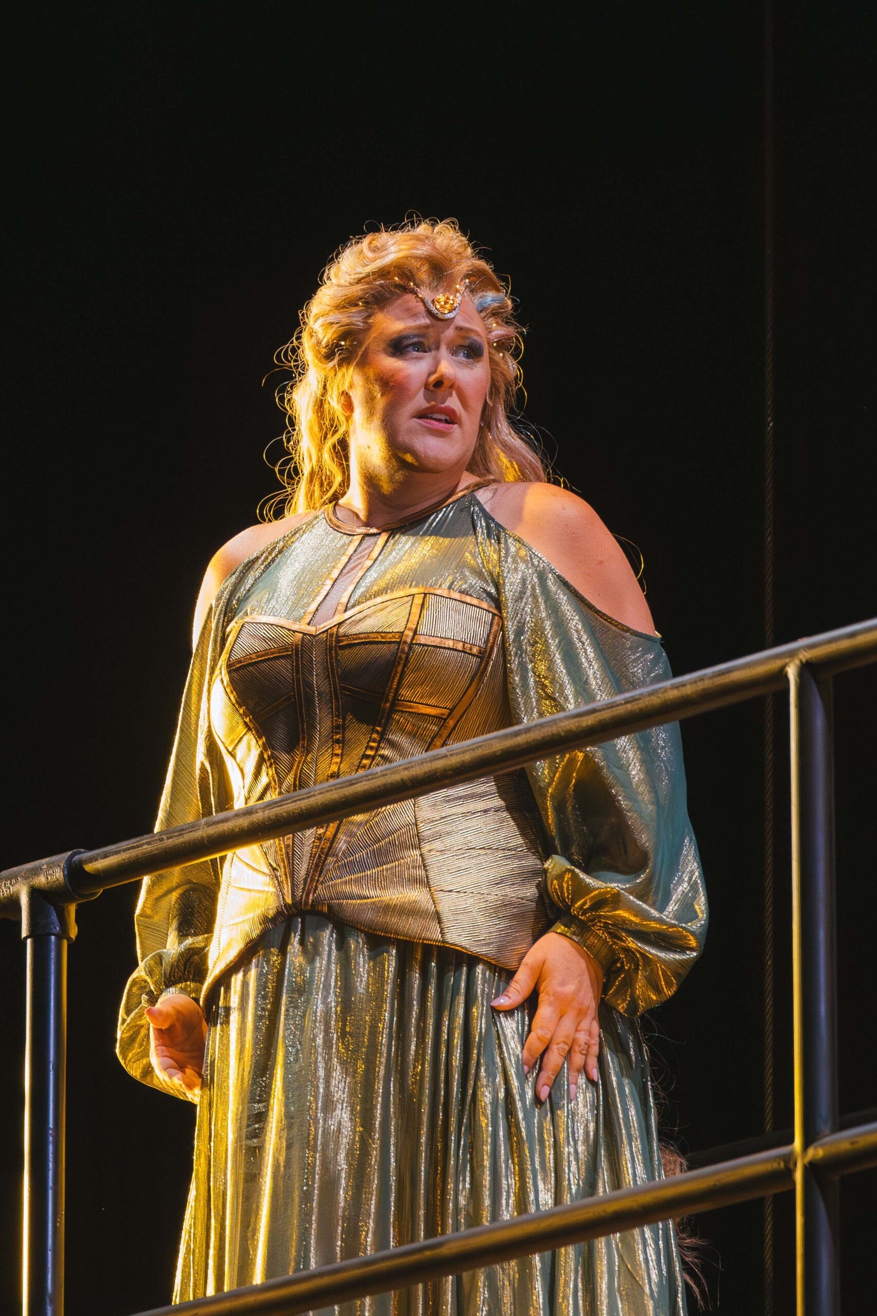 earth goddess in das rheingold