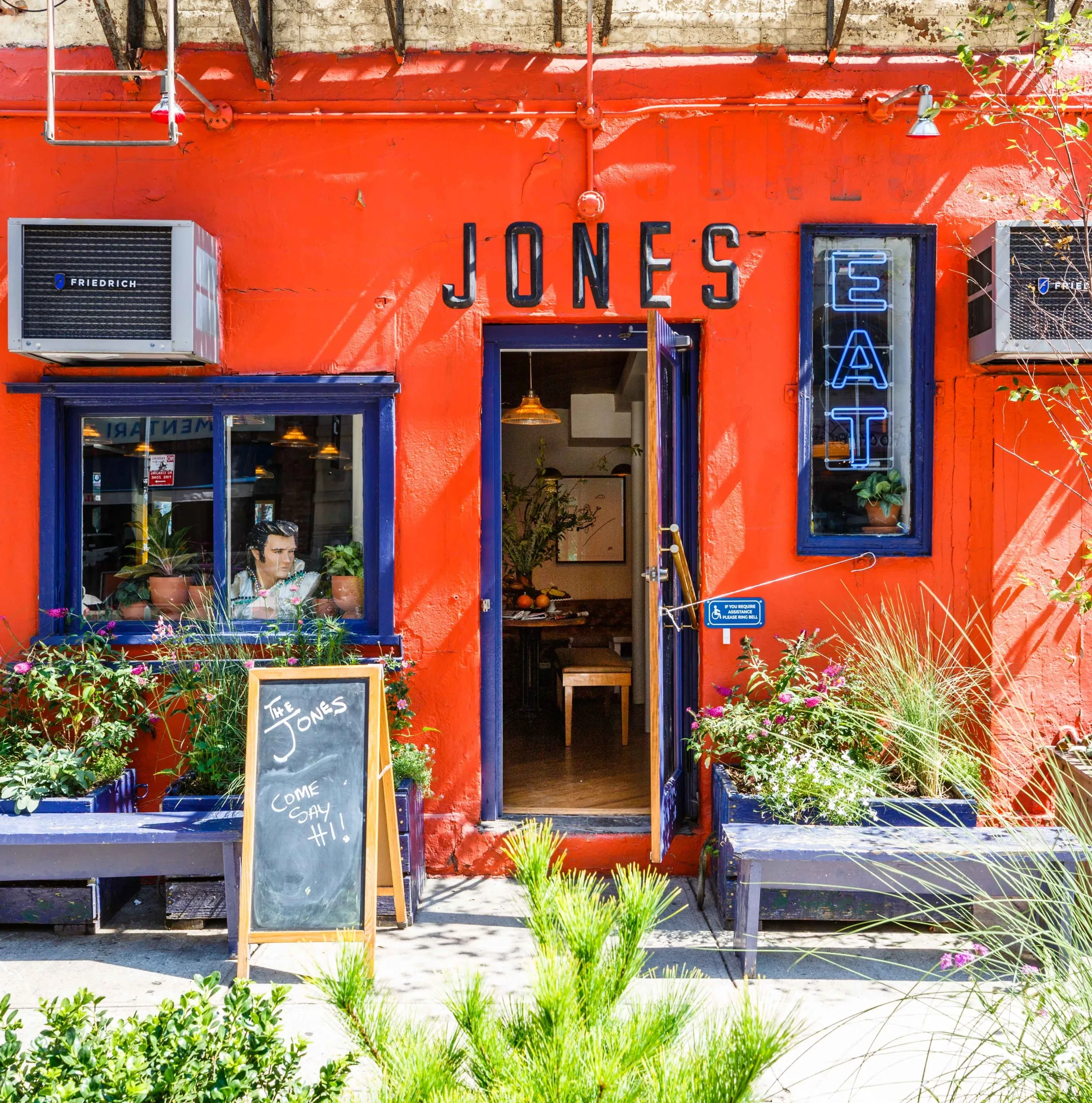 Noho Restaurant The Jones Opens Today In Former Great Jones Cafe Space Eater NY