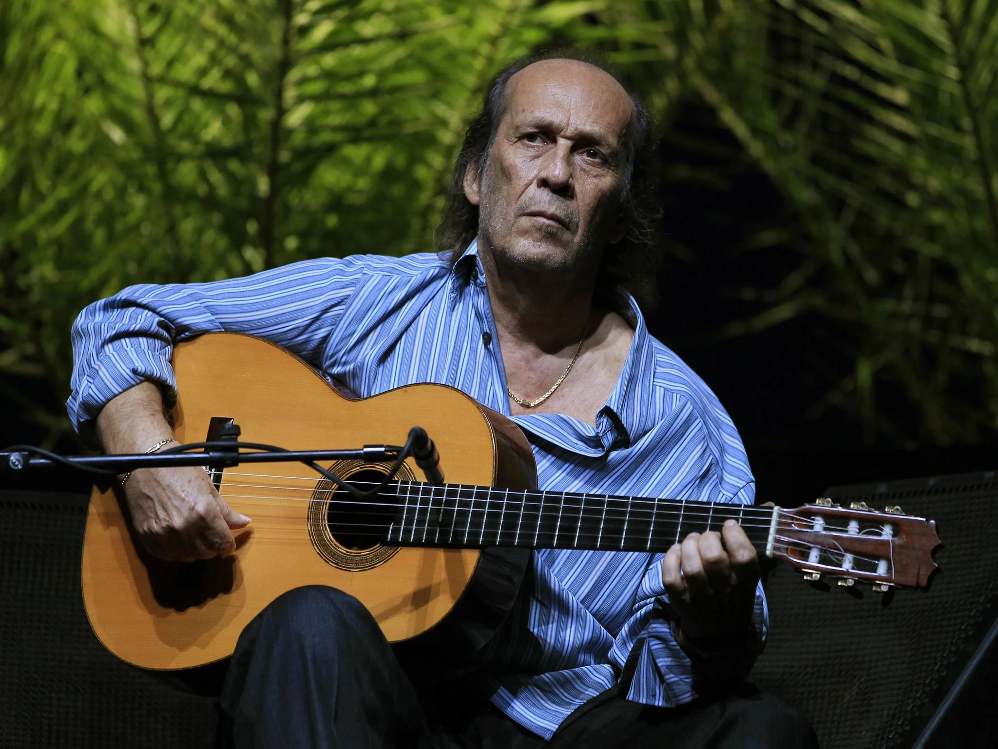 Paco De Lucia Dead Legendary Spanish Flamenco Guitarist Dies Aged 66 The Independent The Independent