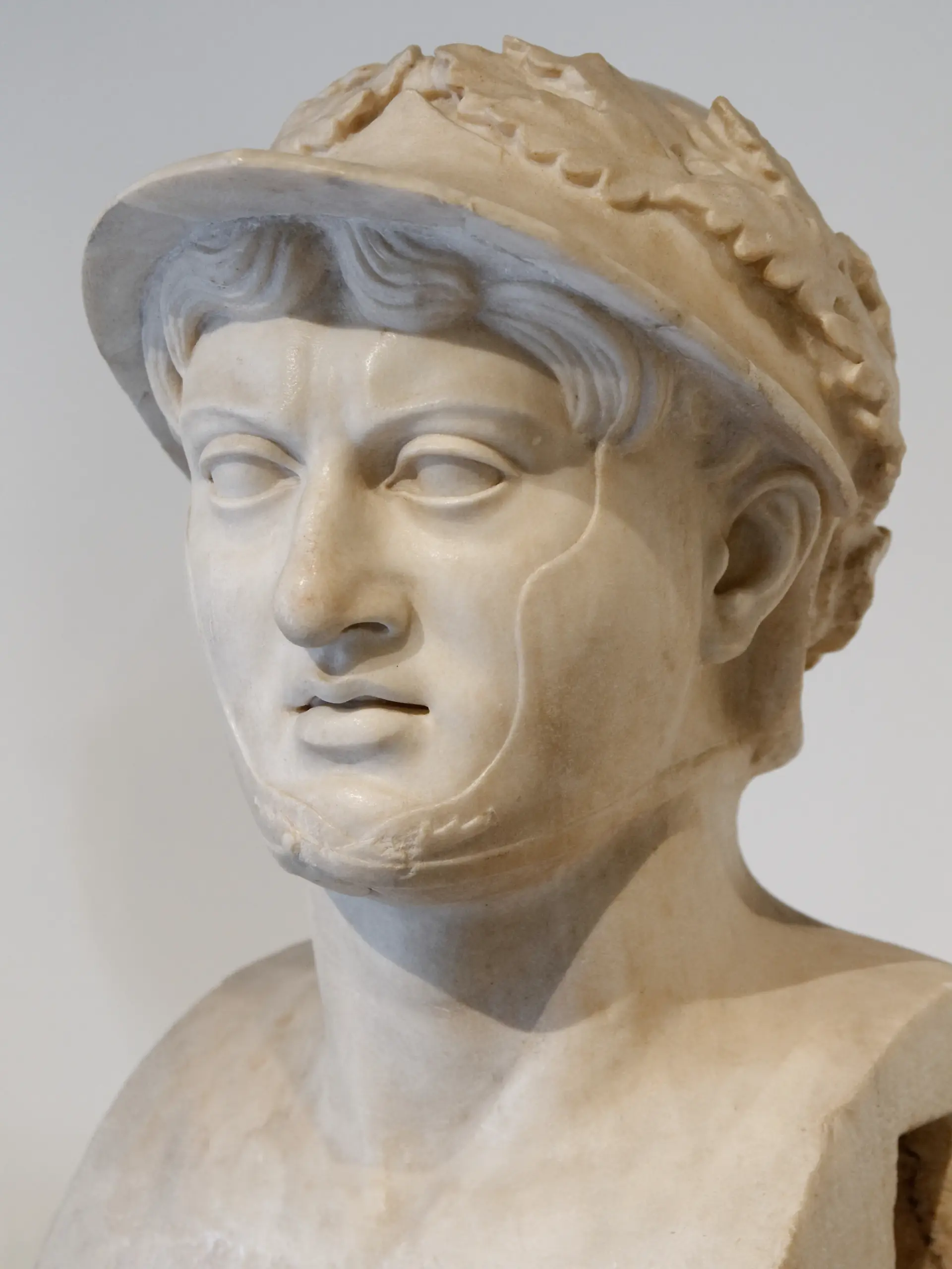 spartan king who fought pyrrhus