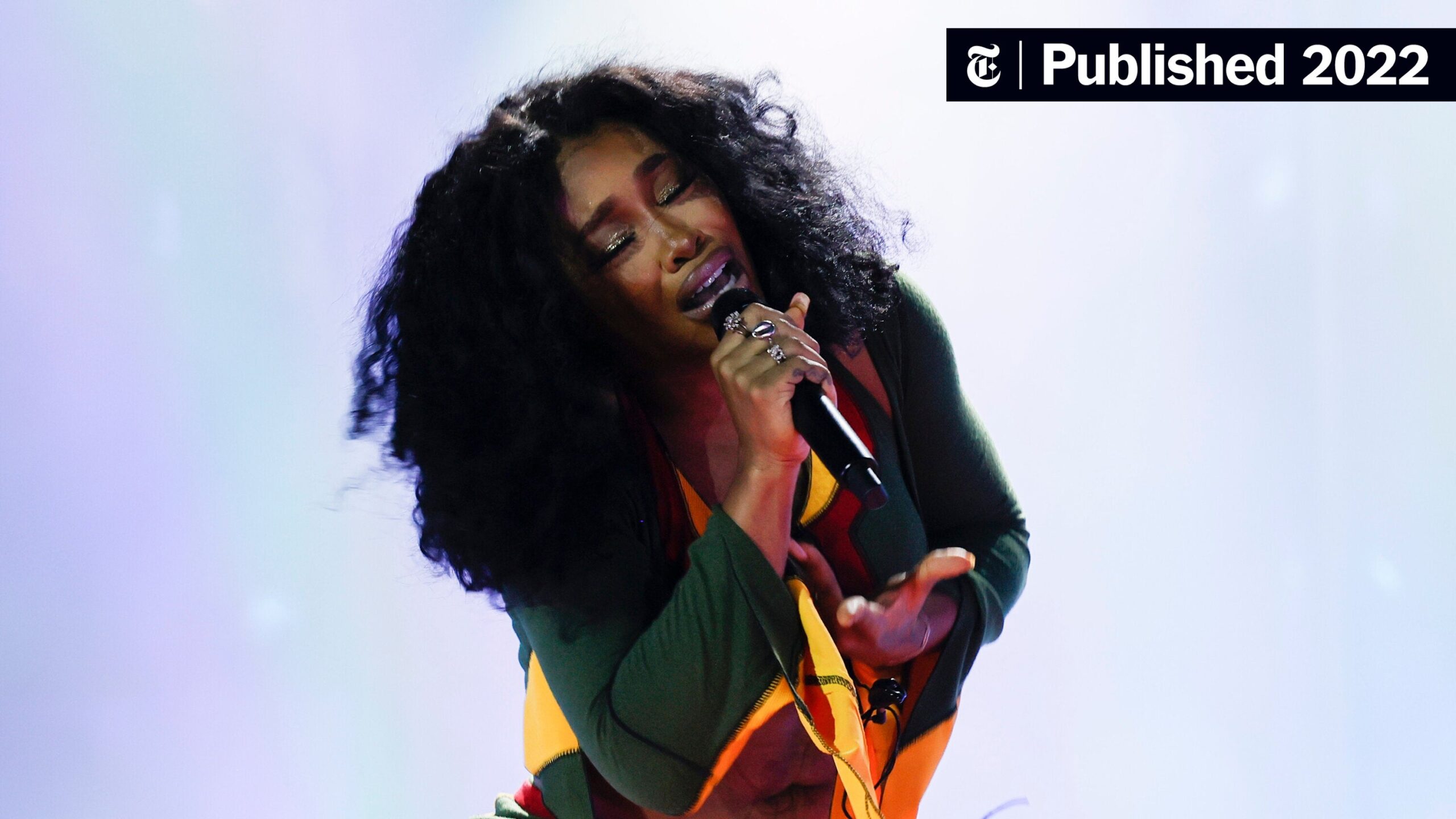 Review SZA s SOS Revels In Mixed Emotions The New York Times