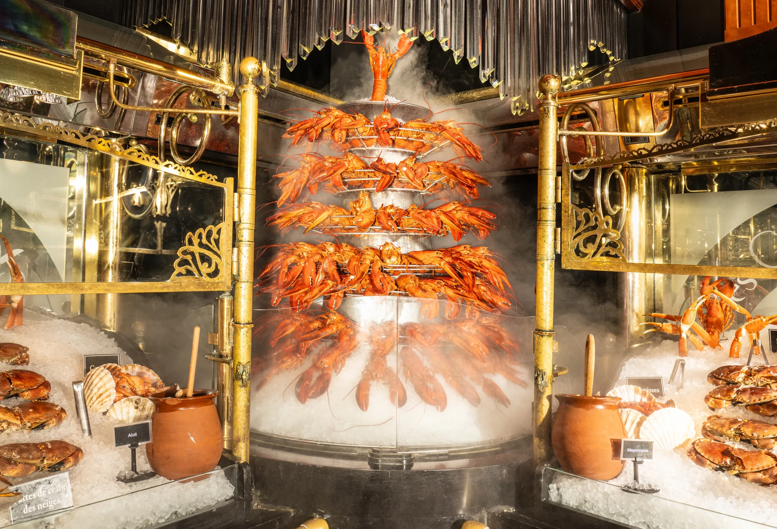 The Hottest Restaurant In France Is An All You Can Eat Buffet The New Yorker